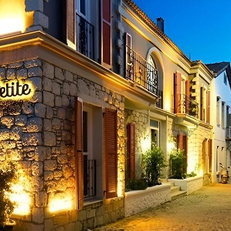 Petite Boutique Hotel Ildiri Eksteriør bilde